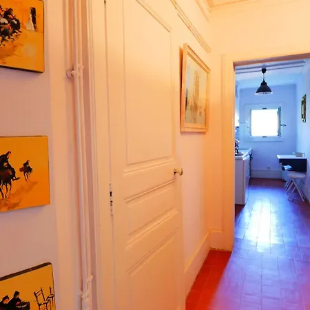 1 Dans Maison De Maitre
